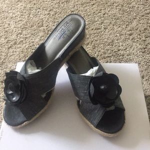 Ladies size 91/2 shoes.